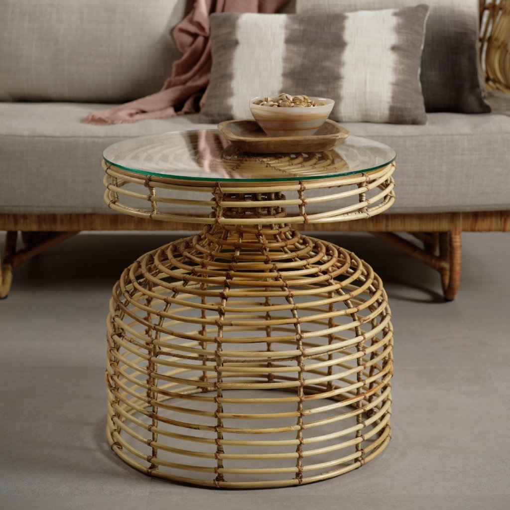 Chiếc bàn đáp ứng được hầu hết các không gian