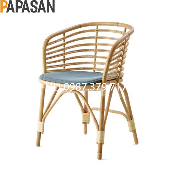 Chiếc ghế tại Papasan được làm từ mây thiên nhiên 100% nên ghế rất nhẹ nhàng