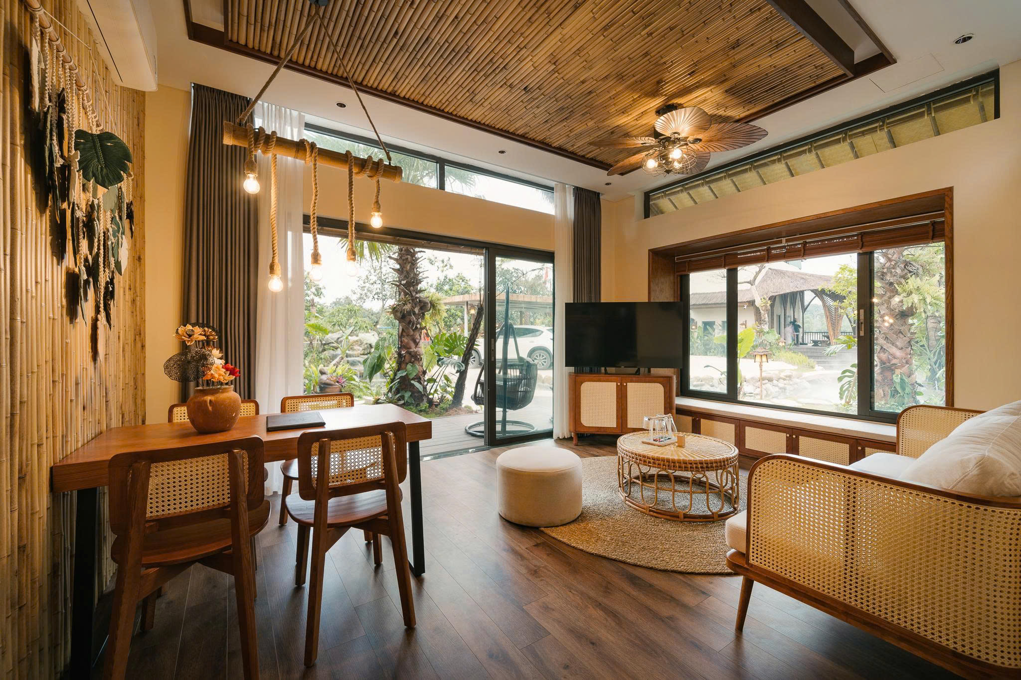Hillstay Chương Mỹ